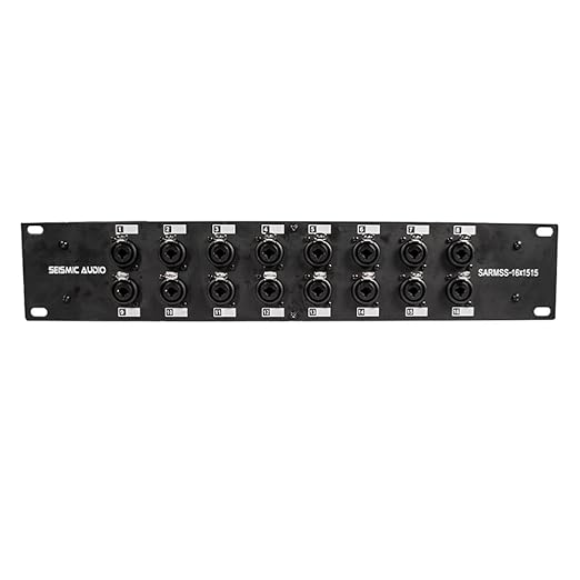 Seismic Audio - SARMSS-16x1515 - 16 Channel XLR TRS Combo Splitter Snake Cable Two 15' XLR trunks - Rack Mountable