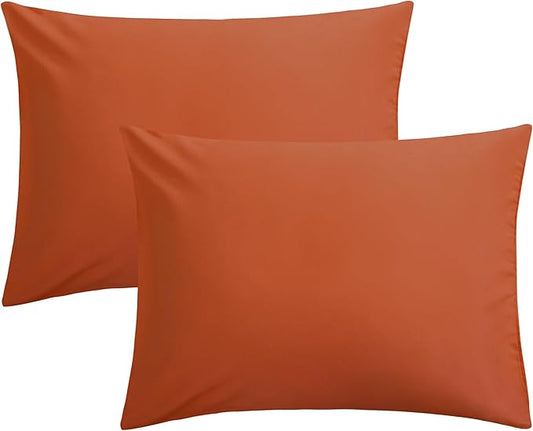 FLXXIE Microfiber Pillow Cases Standard Size, Soft Pillowcases with Envelope Closure, Wrinkle, Stain Resistant Pillow Covers, 20x26, Burnt Orange