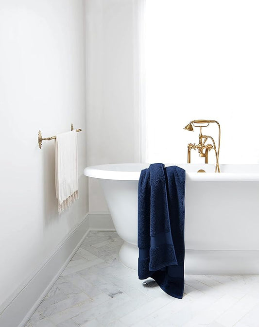 Delara Organic Cotton Luxuriously Plush Bath Sheet Pack of 4 | GOTS & OEKO-TEX Certified | Premium Hotel Quality Towels | Feather Touch Technology|650 GSM Long Staple|Soft, Quick Dry & Ultra-Absorbent