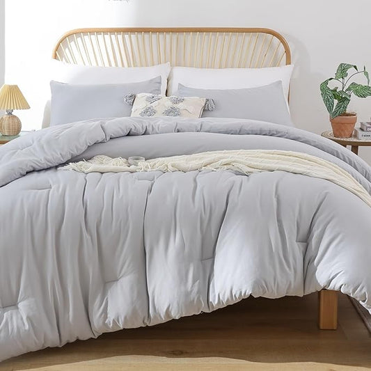 ROSGONIA Oversized King Comforter Light Gray, 3pcs (1 Grey Comforter & 2 Pillowcases), Soft Lightweight Oversized King Size Comforter Sets Bedding