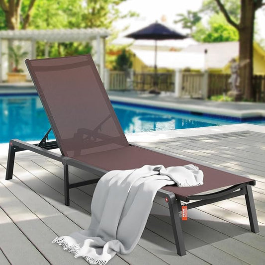 VEVOR Chaise Lounge Chair Outdoor, Aluminum Patio Lounge Chairs with Adjustable 5-Position, Folding Pool Chairs Recliner and Full Flat Tanning Chair for Patio, Beach, Pool, Brown