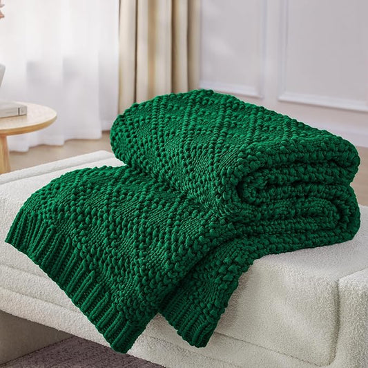 Knitted Weighted Blanket for Adult, Chunky Knit Weighted Throw for Sleep 40"*60" 7lbs, Cooling Breathable Heavy Blanket for Hot Sleepers, Machine Washable Blanket for Room Decor(Green)
