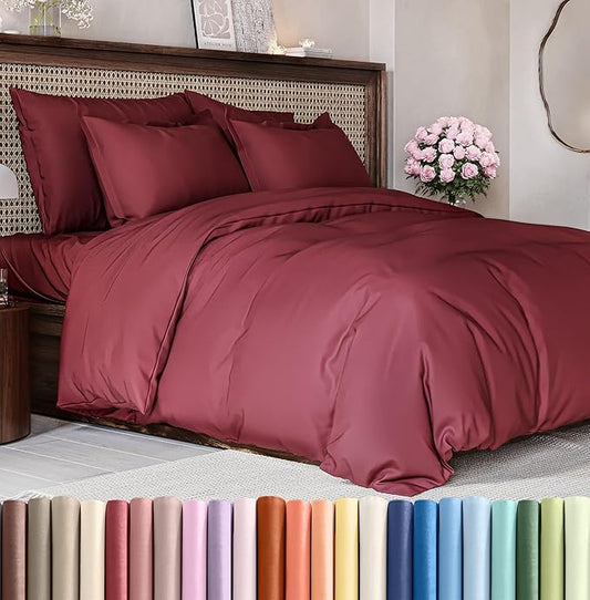 CGK Unlimited Duvet Cover King Size Set - Extra Soft King Size Duvet Cover 104 x 90 with 2 Pillow Shams - Hotel Quality, Fade Free w/Zipper Closures & Ties - Bedding and Bed Linens Set (Burgundy)