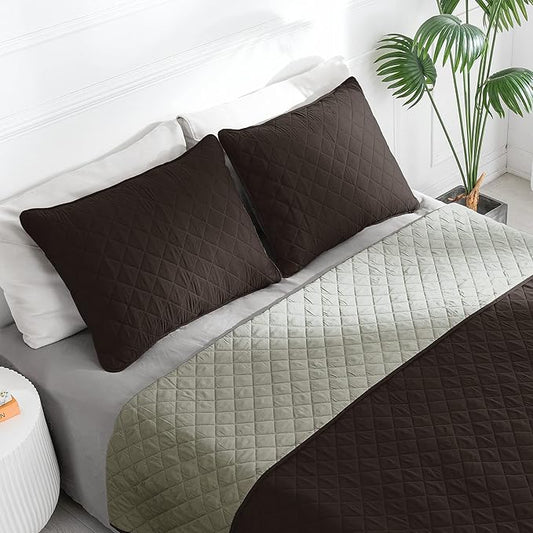 Easy-Going Twin Size Reversible Quilt Set with 1 Quilt and 1 Pillow Shams, Soft Bed Quilt Cover, Water Resistant Lightweight Microfiber Bedspread, Stain Resistant, Chocolate/Beige