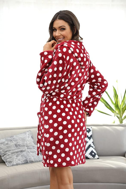 U2SKIIN Women Hooded Fleece Robe, Short Plush Robes for Womens With Hood Soft Warm Spa Bathrobe