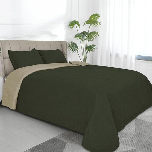 Easy-Going Twin Size Reversible Quilt Set with 1 Quilt and 1 Pillow Sham, Soft Bed Quilt Cover, Water Resistant Lightweight Microfiber Bedspread, Stain Resistant, Damask-Army Green/Beige