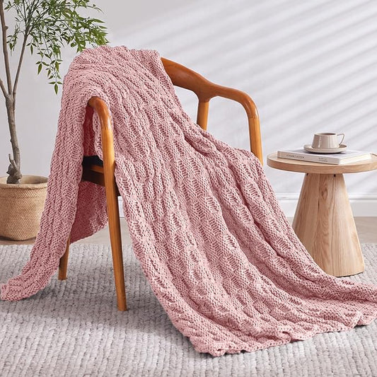 Knitted Weighted Blanket Adult, No Beads Heavy Blanket 60” x 80'' 15lbs, Breathable Chunky Knit Blanket, Cooling Weighted Blanket for Hot Sleepers, Christmas Home Decor (HoneyPink)