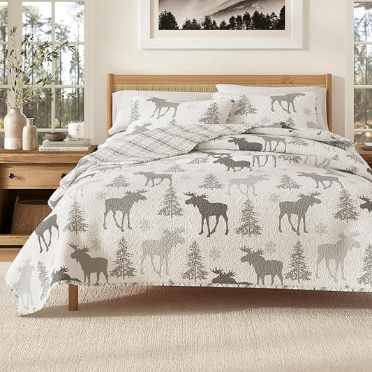 Great Bay Home Lodge Bedspread Full/Queen Size Quilt with 2 Shams. Cabin 3-Piece Reversible All Season Quilt Set. Rustic Quilt Coverlet Bed Set. Wilderness Collection (Moose - Grey)