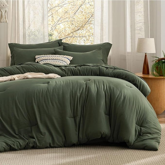 Bedsure King Size Comforter Set, Dark Green Soft Prewashed Bedding for All Seasons, 7 Pieces Warm Winter Down Alternative Bed Set, Fluffy Bed in a Bag with Sheets, Pillowcases & Shams