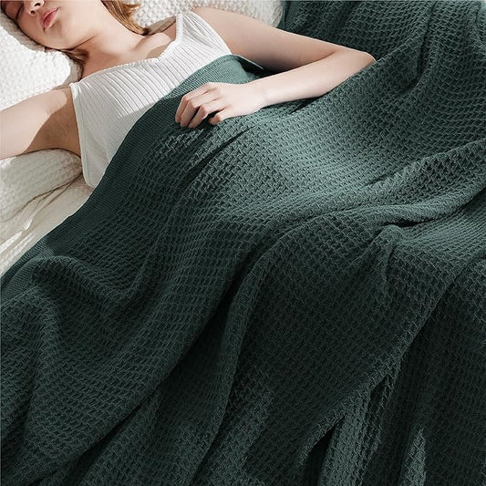 Bedsure Gentlesoft 100% Cotton Large Throw Blanket for Couch 50x70 inches - Breathable and Soft, Waffle Weave Throw Blanket for Office, Dark Green