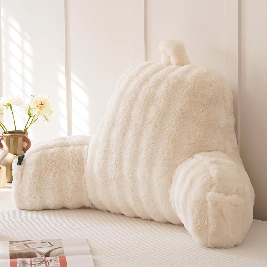 How to create a relaxing dorm room setup