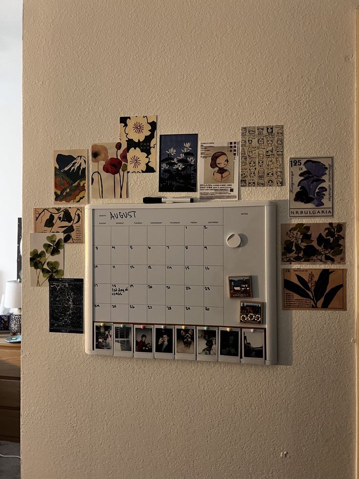 Pinboards & Calendars