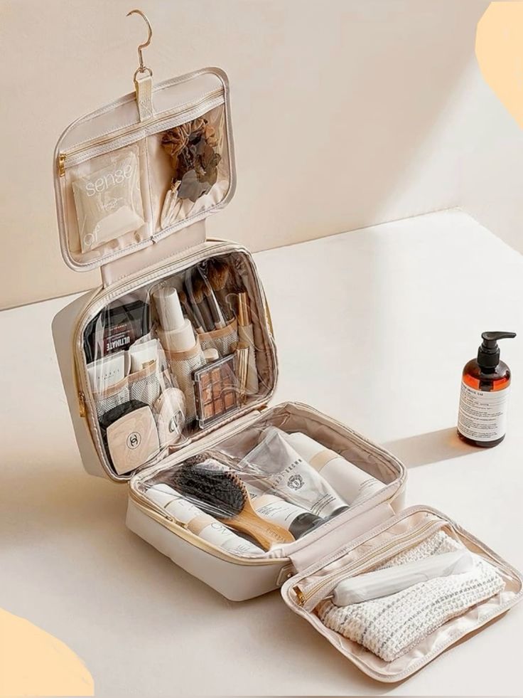 Travel Toiletry Set