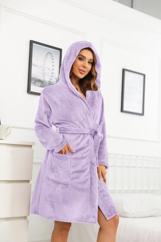 U2SKIIN Women Hooded Fleece Robe, Short Plush Robes for Womens With Hood Soft Warm Spa Bathrobe