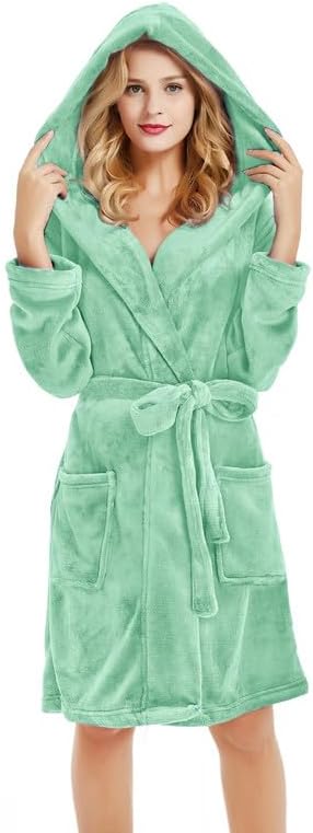 U2SKIIN Women Hooded Fleece Robe, Short Plush Robes for Womens With Hood Soft Warm Spa Bathrobe