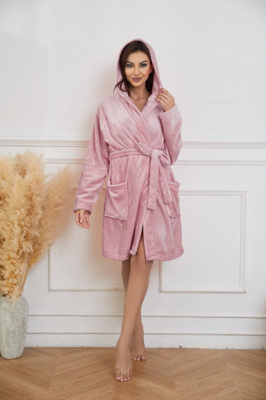 U2SKIIN Women Hooded Fleece Robe, Short Plush Robes for Womens With Hood Soft Warm Spa Bathrobe