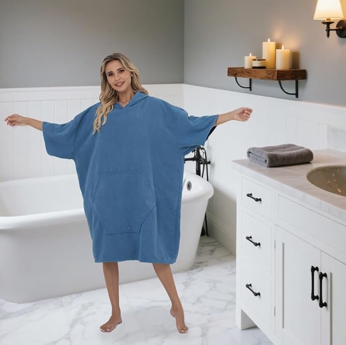 Surf Poncho Hooded Beach Towel, Quick Dry Terry Cloth, Extra Large Changing Robe with Pockets for Adults, Unisex Peacock Blue Cover-Up for Swim, Bath, Beach, Gift for Swimmer Lovers