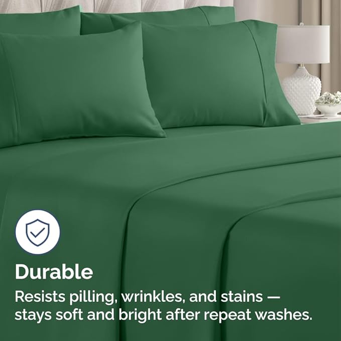 Queen Pillow Cases - 4 Pack - Super Soft Pillowcase Covers - Envelope Enclosure - Hotel Quality Pillow Protectors - Wrinkle Free, Fade & Stain Resistant - Machine Washable - 20" x 30" (Emerald Green)