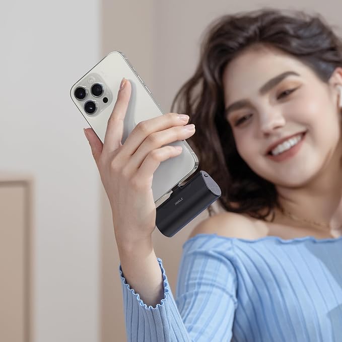 iWALK Portable Charger for iPhone 17/16/15 USB-C Small Power Bank 20W 4,500mAh Fast Charging Battery Pack Compatible with iPhone 15/16/17 Plus/17 Pro/17 Pro Max, Samsung Galaxy S25/S24/S23 Android