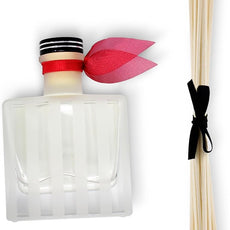 LOVSPA Reed Diffuser Set, Holiday Scented Oil Diffuser with Sticks, Home Fragrance Accessories for Bathroom Shelf Decor, Aroma Diffusers for Home or Office Desk, USA Made