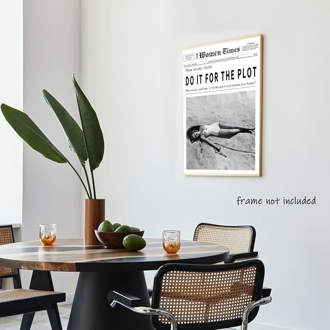 Vintage Women Times Do It for The Plot Wall Art Trendy Black and White Canvas Print Poster Vintage Woman Times Newspaper Prints Beachy Hot Girl Wall Decor for Bar Cart Girls Dorm Bedroom 16x24inch Unframed
