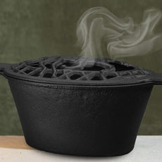 Fire Beauty Woodstove Steamer Stove Humidifier Cast Iron Lattice Top Rust Resistant 2.3 Quart Capacity (horse)