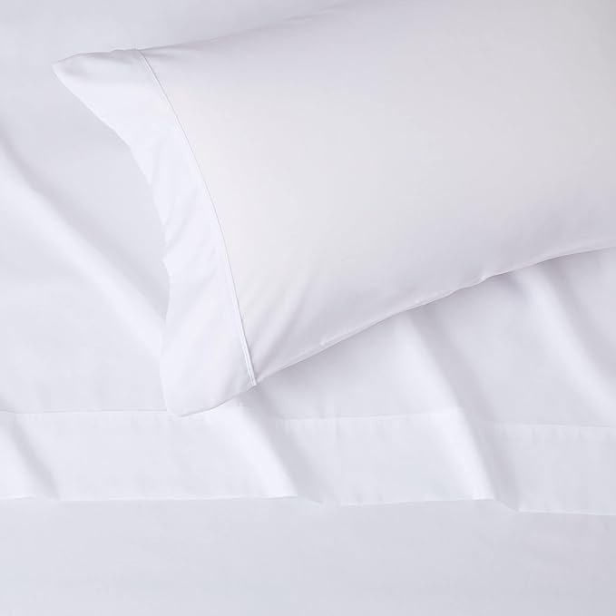 Amazon Basics Lightweight Super Soft Easy Care Wrinkle Free Microfiber 3 Piece Bed Sheet Set with 14-Inch Deep Pockets, Twin, Bright White, Solid, Kids, Men & Women Bedding AmazonBasics