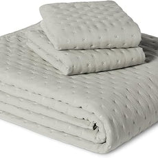 Amazon Basics Brushed Microfiber Quilt Set, Extra Soft with Natural Texture, 3-Piece,King, Grey