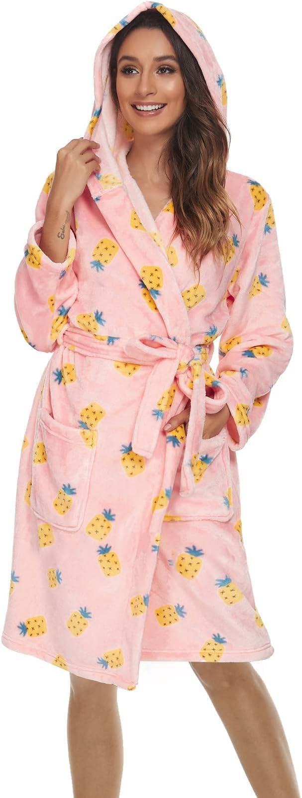 U2SKIIN Women Hooded Fleece Robe, Short Plush Robes for Womens With Hood Soft Warm Spa Bathrobe