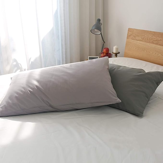 FLXXIE 2 Pack Microfiber Queen Pillow Cases, 1800 Super Soft Pillowcases with Envelope Closure, Wrinkle, Fade and Stain Resistant Pillow Covers, 20x30, Smoky Grey