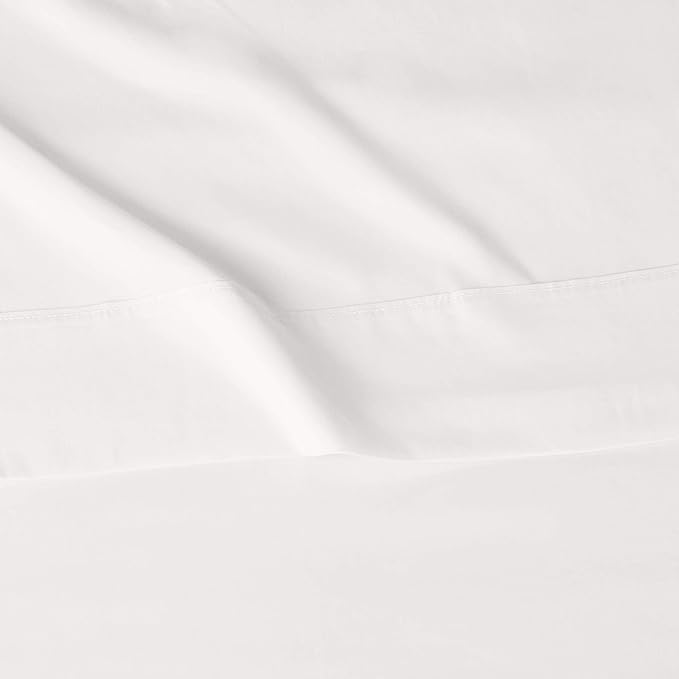 Amazon Basics Lightweight Super Soft Microfiber 4 Piece Comfortable Sheet Set with 14-Inch Deep Pockets, Full, Cream, Solid AmazonBasics