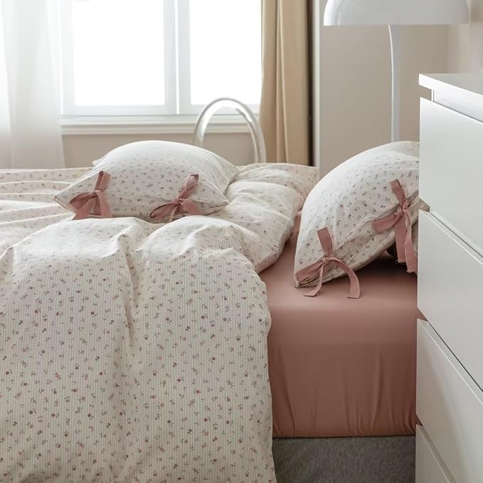 MKXI White and Pink Comforter Set - Queen Size with Flowers, Pink Stripes, Garden Theme - Soft, Floral Print Comforter