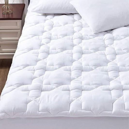 CozyLux Twin Mattress Pad Deep Pocket Up to 21" Non Slip Cotton Cooling Mattress Topper Breathable and Soft Quilted Fitted Mattress Cover Thick Pillowtop 450GSM Bed Mattress Pad (39x75) Inches White