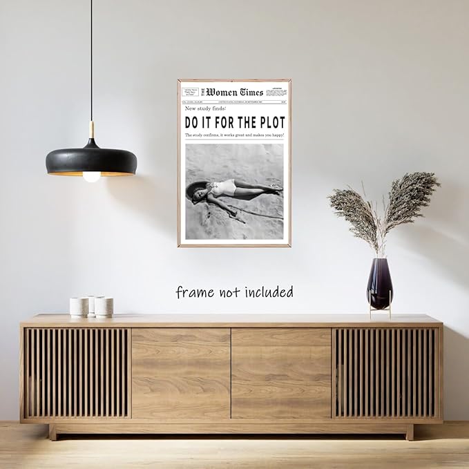 Vintage Women Times Do It for The Plot Wall Art Trendy Black and White Canvas Print Poster Vintage Woman Times Newspaper Prints Beachy Hot Girl Wall Decor for Bar Cart Girls Dorm Bedroom 16x24inch Unframed