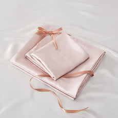 BEDELITE Satin Sheets Full Size Bed Set, Luxury Soft Pink Silky Sheets for Hair and Skin, Similar to Silk Bed Sheets Set 4 Pieces with 1 Deep Pocket Fitted Sheet, 1 Flat Sheet, and 2 Pillowcases