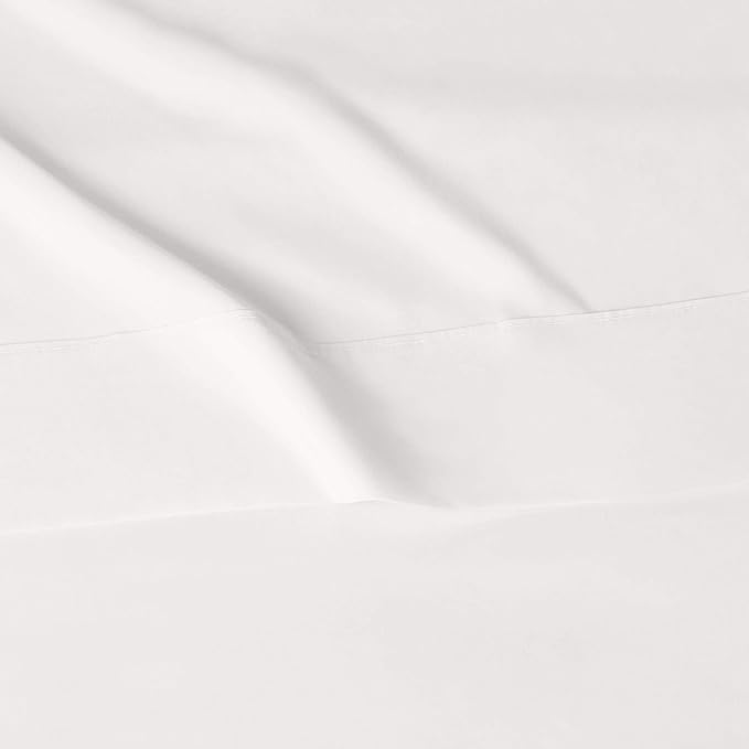 Amazon Basics Lightweight Super Soft Easy Care Wrinkle Free Microfiber 3 Piece Bed Sheet Set with 14-Inch Deep Pockets, Twin, Cream, Solid, Kids, Men & Women Bedding AmazonBasics