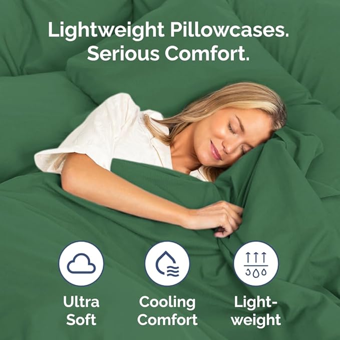Queen Pillow Cases - 4 Pack - Super Soft Pillowcase Covers - Envelope Enclosure - Hotel Quality Pillow Protectors - Wrinkle Free, Fade & Stain Resistant - Machine Washable - 20" x 30" (Emerald Green)