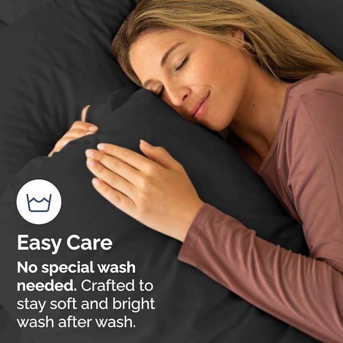 Standard Pillow Cases Set of 8 - Ultra Soft Hotel Quality Pillowcase Covers - Comfy, Cozy & Wrinkle Free - Shrink, Stain and Fade Resistant - Machine Washable Pillow Protectors - 8 Piece Set - Black
