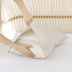 ROSGONIA Oversized King Comforter 128x120, 3pcs Super King Plus (1 Beige Comforter & 2 Pillowcases) Lightweight Oversized Bedding Set Blanket