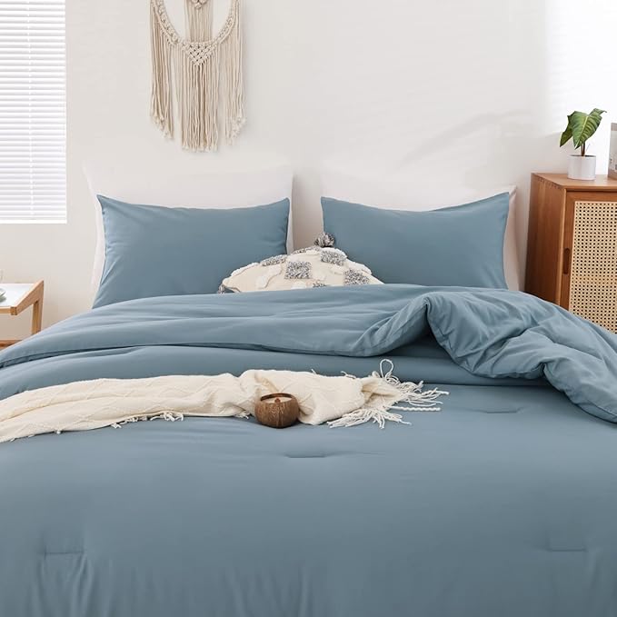 ROSGONIA California King Comforter Set Dusty Blue, 3pcs (1 Boho Cal King Comforter & 2 Pillowcases), All Season Bedding Bedspread Blanket Quilt