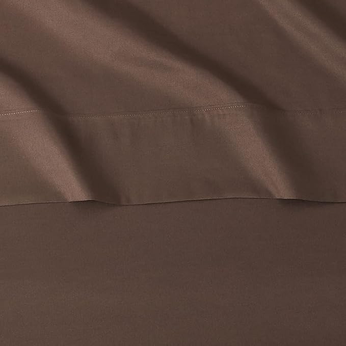 Amazon Basics Lightweight Super Soft Easy Care Wrinkle Free Microfiber 3 Piece Bed Sheet Set with 14-Inch Deep Pockets, Twin, Chocolate, Solid, Kids, Men & Women Bedding AmazonBasics