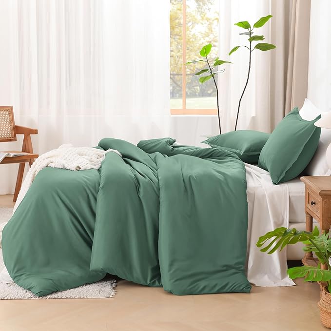 Litanika Comforter Set, Lightweight Solid Bedding Comforter Set, Fluffy Down Alternative Bed Set, Haze Green, King