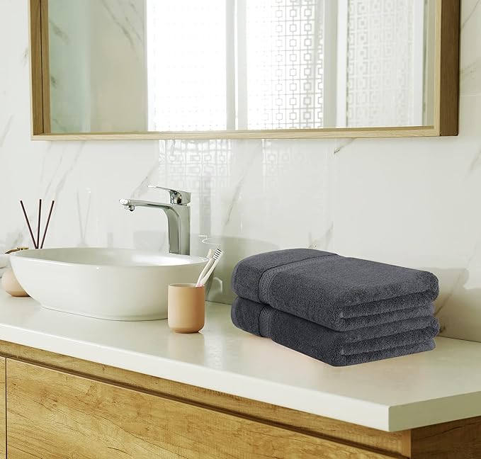 Utopia Towels 8 Piece Luxury Towel Set – Majestic Plush, Super Absorbent & Quicker-to-Dry, Thick 100% Ring Spun Cotton Towels for Bathroom, Spa & Hotel – 2 Bath, 2 Hand, 4 Washcloths, Grey
