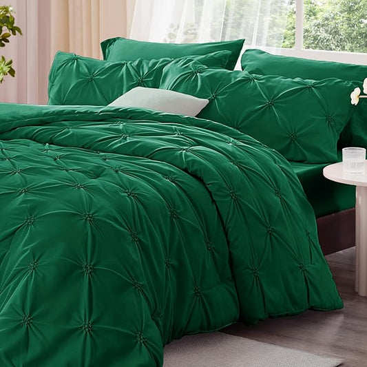 BEDELITE Forest Green King Size Comforter Set - 3 Pieces Boho Pintuck Bedding Comforter Sets, Lightweight Soft & Warm King Bedding Set with 2 Pillowcases for All Season