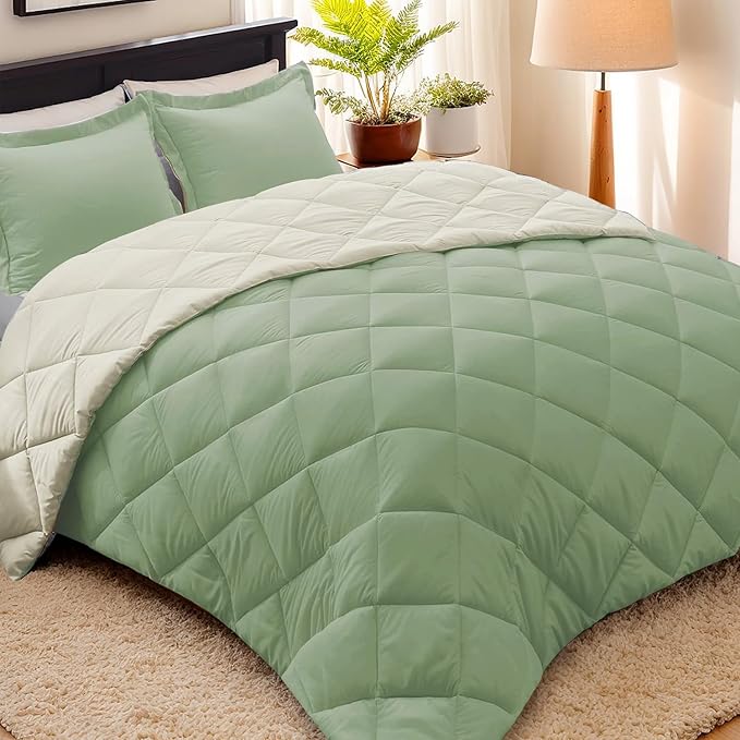 HIG 3pc Sage Green Queen Size Comforter Set-All Season Reversible Down Alternative Comforter with Two Shams -Quilted Duvet Insert with Corner Tabs - Diamond Stitched Blanket - Breathable, Soft, Fluffy