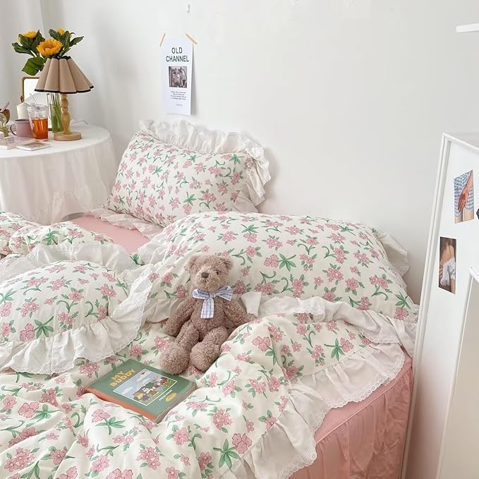 MKXI Fresh Green Floral & Leaf Comforter King Size - 3 Piece Pastoral Style Comforter Set with White Lace Ruffle Edge Soft Aesthetic Floral Bedding Set with 2 Pillow Shams for Teen Girls