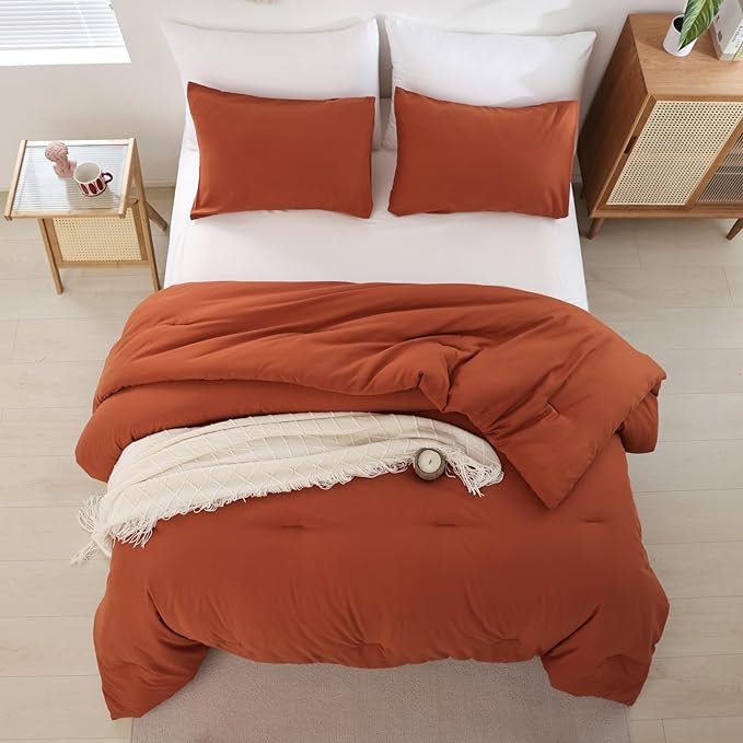 ROSGONIA Twin/Twin XL Comforter for College Girls Boys Teens Burnt Orange,1 Comforter & 1 Pillowcase, Soft Kids Comforter Sets All Season Dorm Bedding