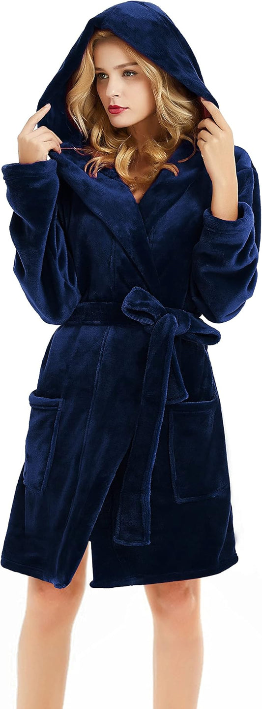U2SKIIN Women Hooded Fleece Robe, Short Plush Robes for Womens With Hood Soft Warm Spa Bathrobe