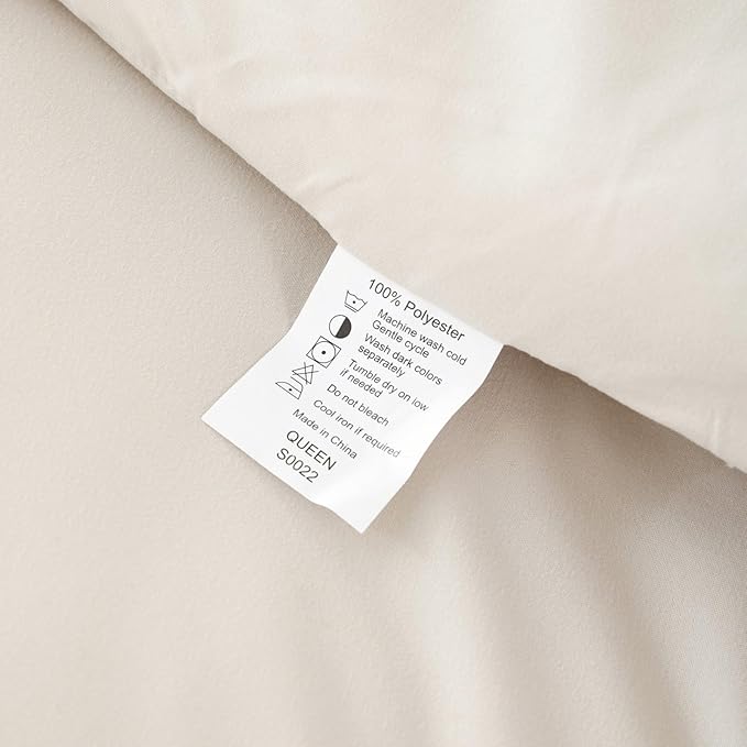 ROSGONIA Oversized King Comforter 128x120, 3pcs Super King Plus (1 Beige Comforter & 2 Pillowcases) Lightweight Oversized Bedding Set Blanket