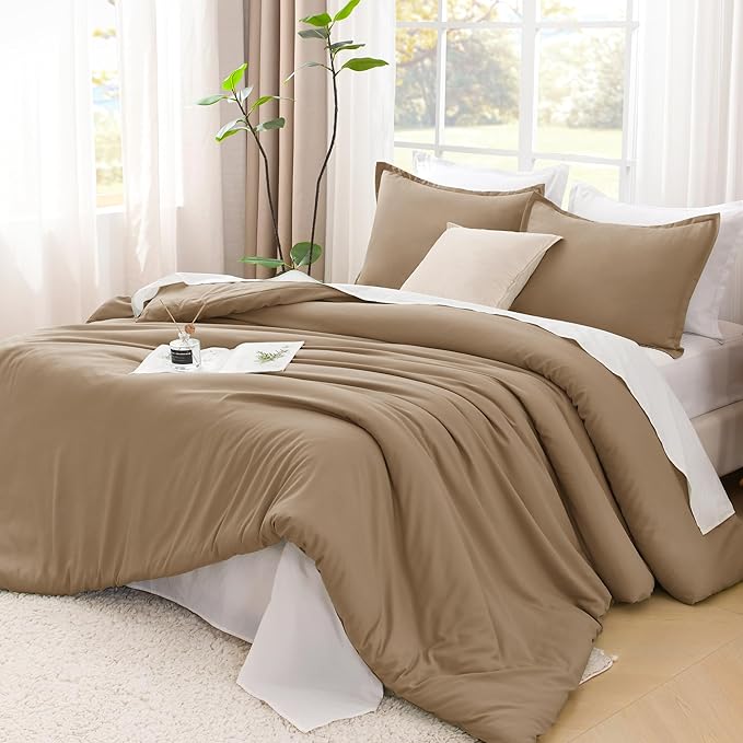 Litanika Comforter Set, Lightweight Solid Bedding Comforter Set, Fluffy Down Alternative Bed Set, Amber Brown, California King